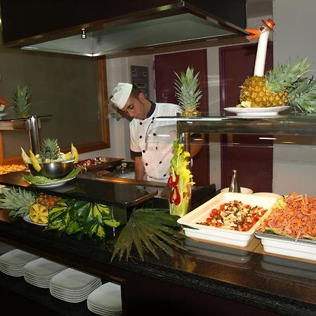 Hotel Astoria Park Лорет де Мар Екстериор снимка